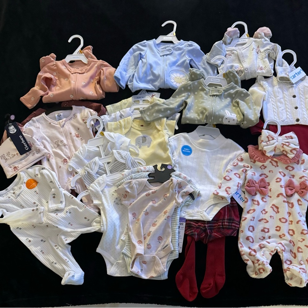 Lot of Newborn for a girl